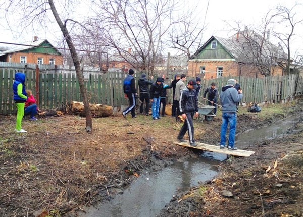 Наш дом – планета Земля: ученики славянской школы №16  решили сами позаботиться об окружающей среде