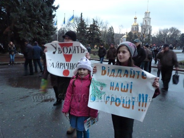 В водоканале Славянска снова объявлена забастовка. Ни одна бригада работников не вышла на линию. 