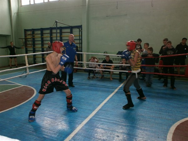В Славянске состоялся открытый чемпионат города по кикбоксингу