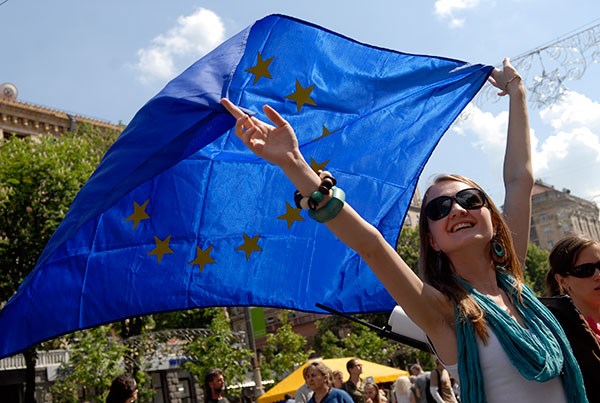 В Славянске будут праздновать День Европы. В плане велопробег «Крути педали в Европу» , митинг и торжественное поднятие флага ЕС