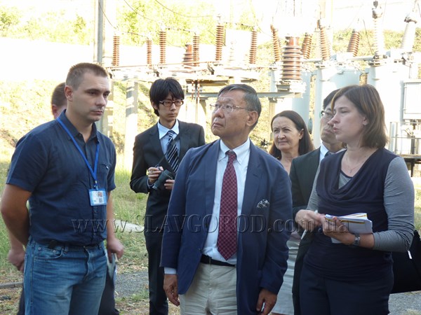 Посол Японии побывал в Славянске в поселке Семеновка и посетил насосную станцию КП «Вода Донбасса» (Фото) 