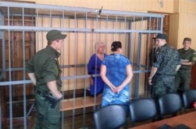 Экс-мэра Славянска доставили в суд под конвоем. Неля Штепа заявила, что надеется выйти на свободу в течении года