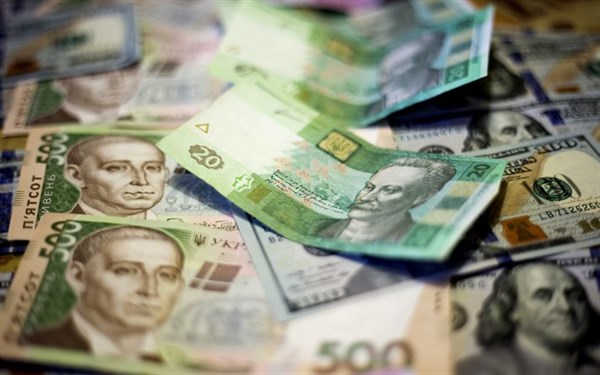 Славянского предпринимателя подозревают в» договорняках» с властью: за год ему дали заказов почти на 3 миллиона 