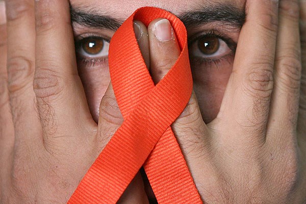 В Славянске более 900 человек состоит на диспансерном учете с ВИЧ, 68 из них – дети