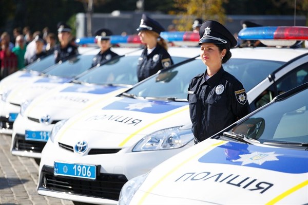 В Славянске увеличили количество полицейских патрулей и групп быстрого реагирования