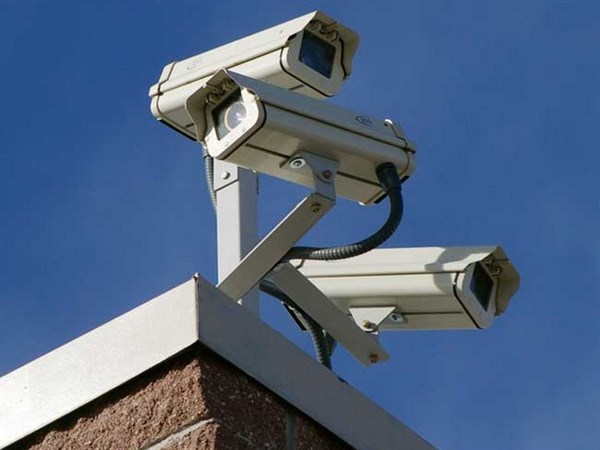 В Славянске всех предпринимателей обязали на своих объектах установить видеокамеры внешнего наблюдения 