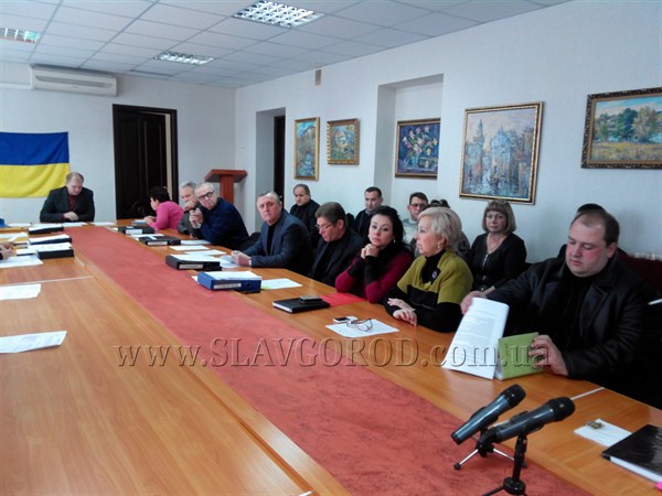 В Славянске снова будет работать комиссия за контролем над благоустройством города