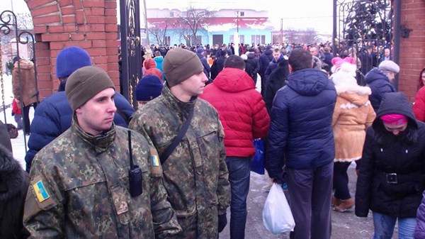 На время крещенских купаний за правопорядком в Славянске следил весь личный состав  полиции  (ФОТО)