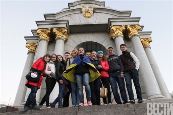 Как школьники из Славянска съездили в Киев в рамках проекта «Дружим школами». (Фото)