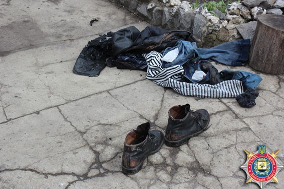 Милиционеры Славянского района спасли мужчину, который поджег себя после ссоры с женой