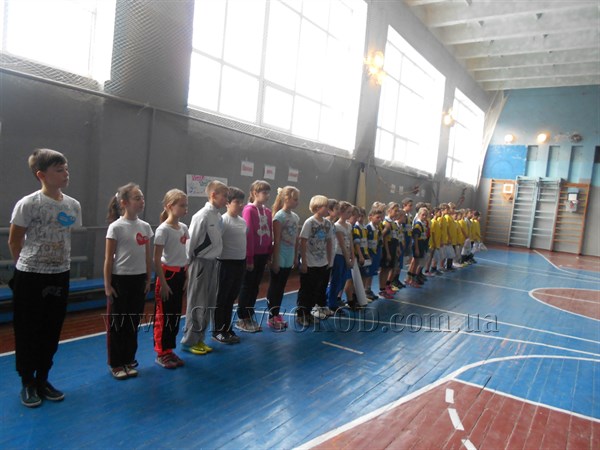 В Славянске прошли спортивные соревнования «Олимпийский аистенок» среди учеников пятих классов