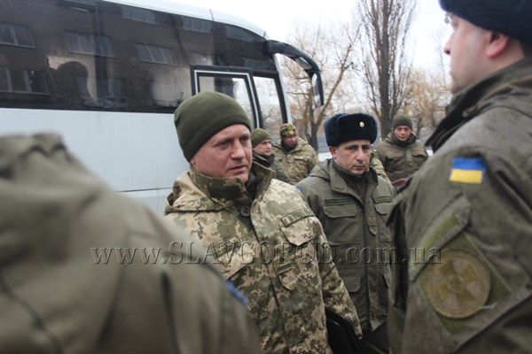 Инспекция национальной безопасности и обороны Администрации Президента  пожаловала в военную часть Славянска