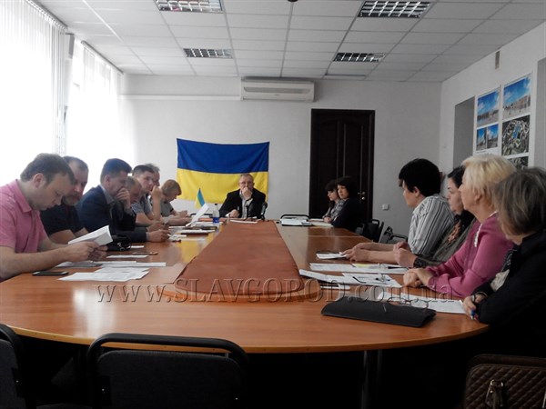 Славянские депутаты рекомендовали включить в повестку дня сессии городского совета программу «Правопорядок на 2016-2018 год»
