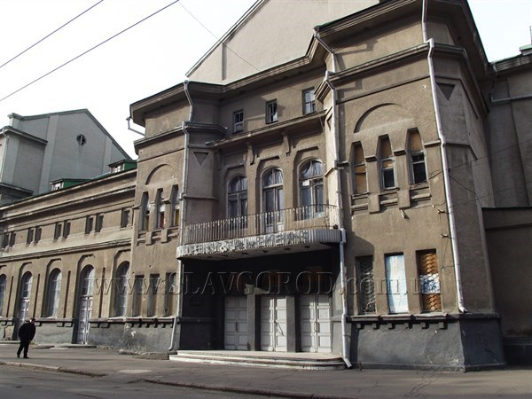 В Славянске возобновились переговоры с облгазом о покупке  здания ДК Ленина