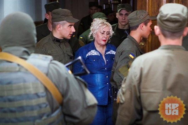 "Не виноватая она": экс-губернатор Донецкой области выступил в суде в защиту Нели Штепы 