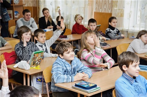 Заболеваемость школьников в Славянске выше эпидпорога, но о карантине речь пока не идет