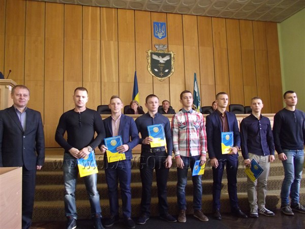Спортсмены славянского клуба «Триада» завоевали на Чемпионате Европы по боевому самбо 6 медалей