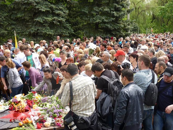 В славянском городском парке культуры и отдыха продолжилось празднование Дня Победы 