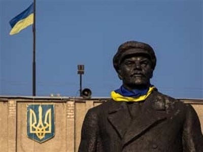 Жителей города призывают не поддаваться слухам о том, что украинская власть якобы эвакуируется из Славянска
