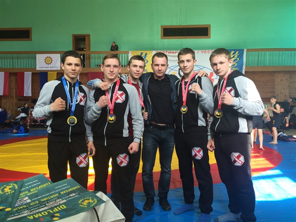 Славянские спортсмены завоевали 9 медалей на кубке Европы по хортингу