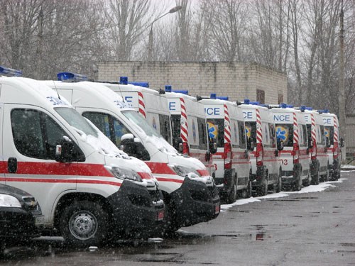 Из 60 машин "Скорой помощи", закупленных для Донецкой области, Славянск получит не больше трех
