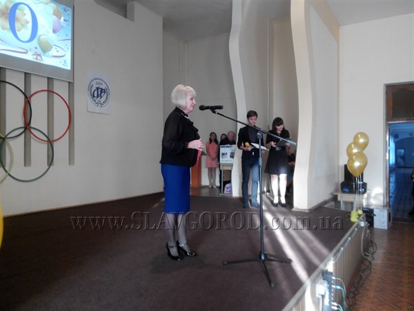 Быстрее, выше, сильней: в Славянске отпраздновали 30-ти летний юбилей факультета физического воспитания ДГПУ