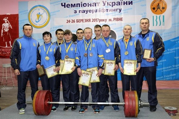 Славянские спортсмены привезли 19 медалей с Чемпионата Украины в Ровно