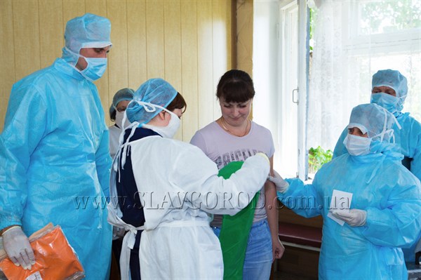 «Славянский городской Центр здоровья» сообщает: в жаркие  дни в регионах с большой миграцией населения возникает риск  распространения холеры
