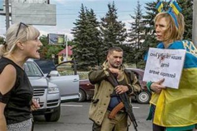 Избитая в Донецке активистка Ирина Довгань баллотируется в Верховную Раду от Славянска