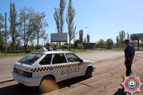В Славянске полсотни милиционеров прошерстили город. Не безрезультатно
