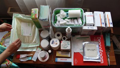 Медики Славянска обратились ко всем жителям города с просьбой, по мере возможности помочь перевязочными материалами и обезболивающими средствами