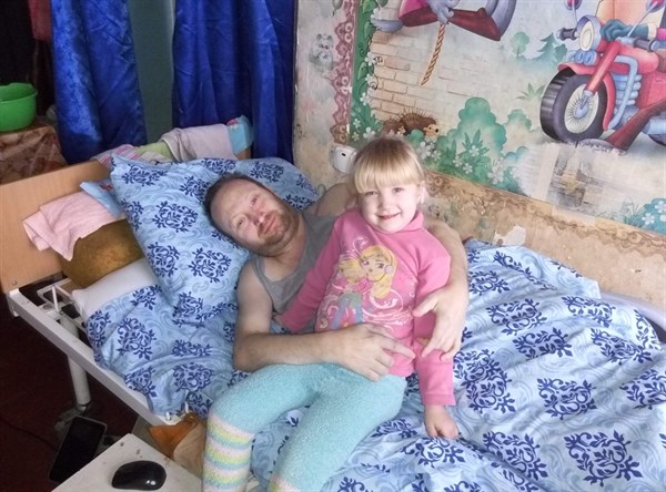 Благодаря «Нашему краю» семья инвалида I группы Сергея Казачкина больше не боится холодов