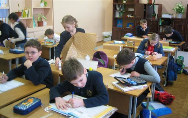 Карантин закончился: в понедельник 3 марта всех славянских школьников ждут на занятиях