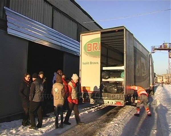 5 дней чехи добирались в Славянск, чтобы доставить гуманитарную помощь для нуждающихся