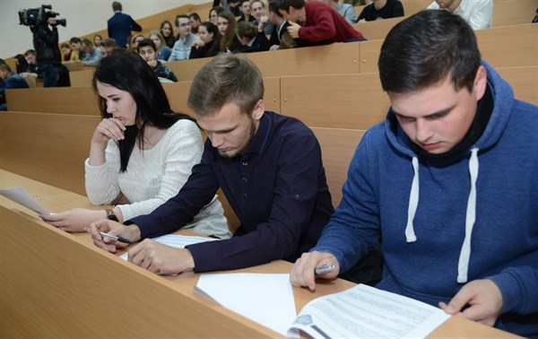 Студенты Славянского колледжа НАУ приняли участие в первом этапе конкурса «Авиатор»