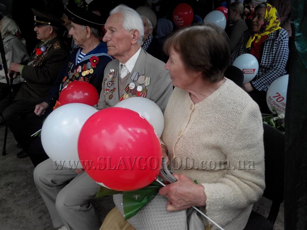 В Святогорске провели праздничный митинг, посвященный Дню победы