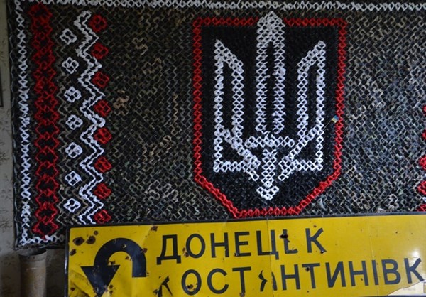FreeСХІД.ua#15 Зарплаты в Донецке, "культурный майнинг" в Рубежном и музей АТО возле Константиновки