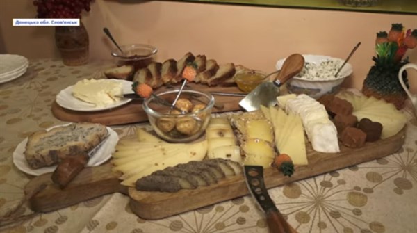 Жительница Славянска освоила производство крафтовых сыров