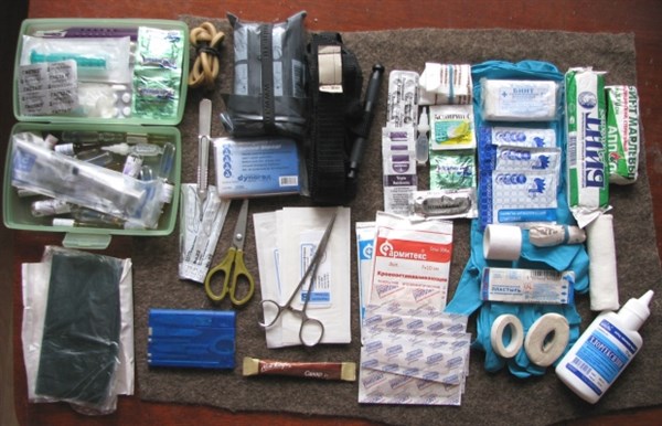 Благодаря небезразличным жителям города в Славянске создан резерв медикаментов и перевязочных материалов