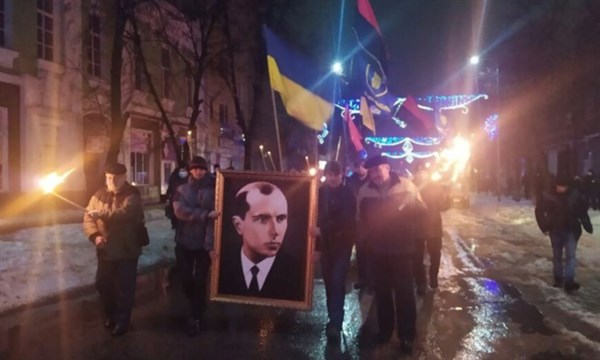 В Славянске в 7-й раз прошел марш в честь Степана Бандеры