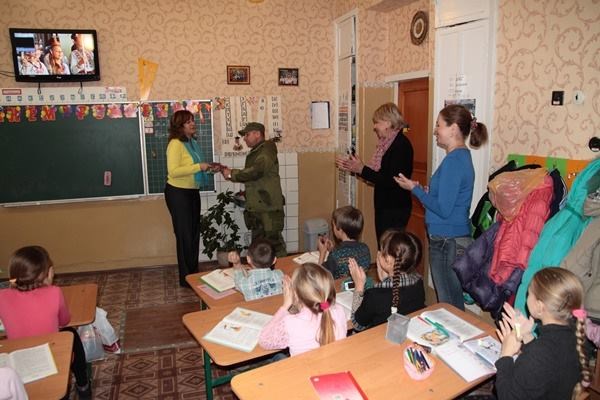 Учительница из Славянска Марина Данилова награждена медалью «Независимость Украины» III степени