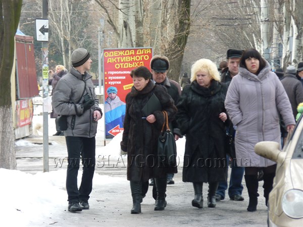 Комиссия по благоустройству обнаружила в центре Славянска  два незаконных киоска 