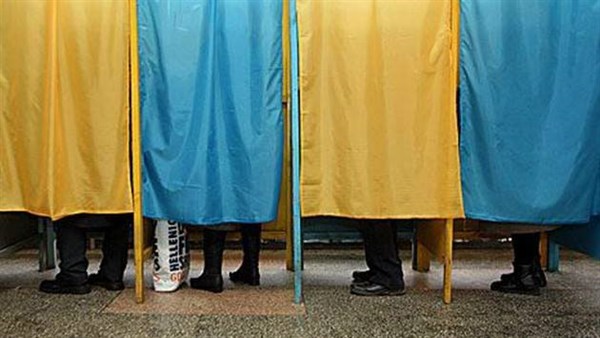 Местные выборы ждут украинцев в 2015 и… 2016. Что ещё готовит проект избирательной реформы