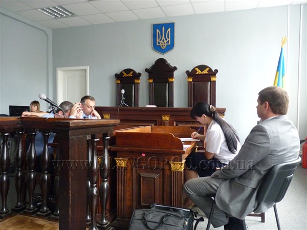 Адвокаты экс мэра Славянска Нели Штепы намерены ходатайствовать о рассмотрении ее дела судом присяжных по  месту совершения преступления