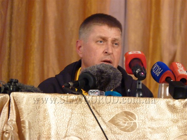 Вячеслав Пономарев заявил, что экс-мэр Славянска Неля Штепа находится под охраной, в хороших условиях 