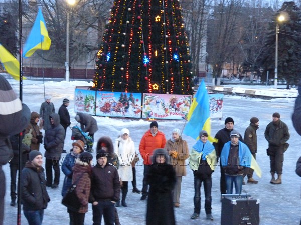 Громада Славянск обвинила нового начальника КАТП в том, что он «бегал по баррикадам» и требовала снять с должности