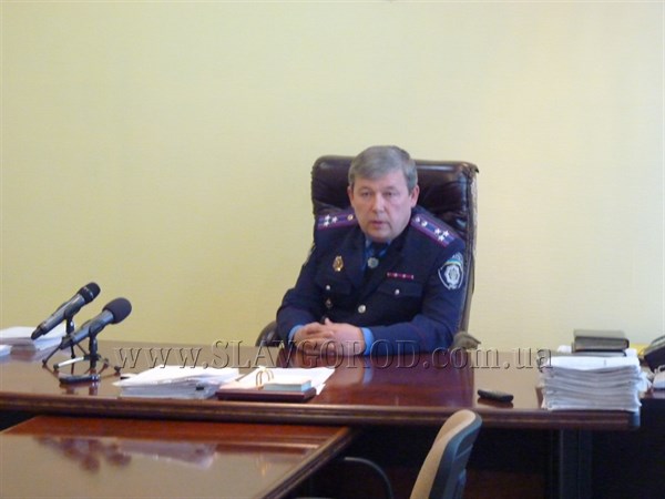 Славянская милиция переведена в усиленный режим охраны общественного порядка на время выборов
