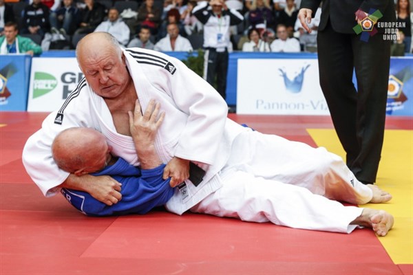 Спортсмен из Славянска стал победителем на чемпионате Европы по дзюдо среди ветеранов