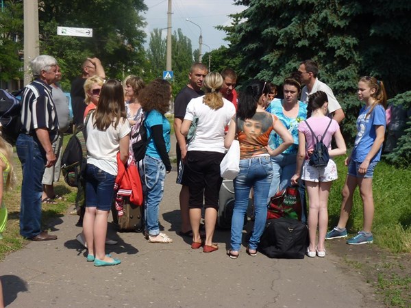 Дети из Славянска уже прибыли в Крым: через два дня их примет артековский лагерь "Лазурный"
