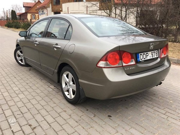 Купить авто из Литвы и не пожалеть: реальный опыт украинского водителя